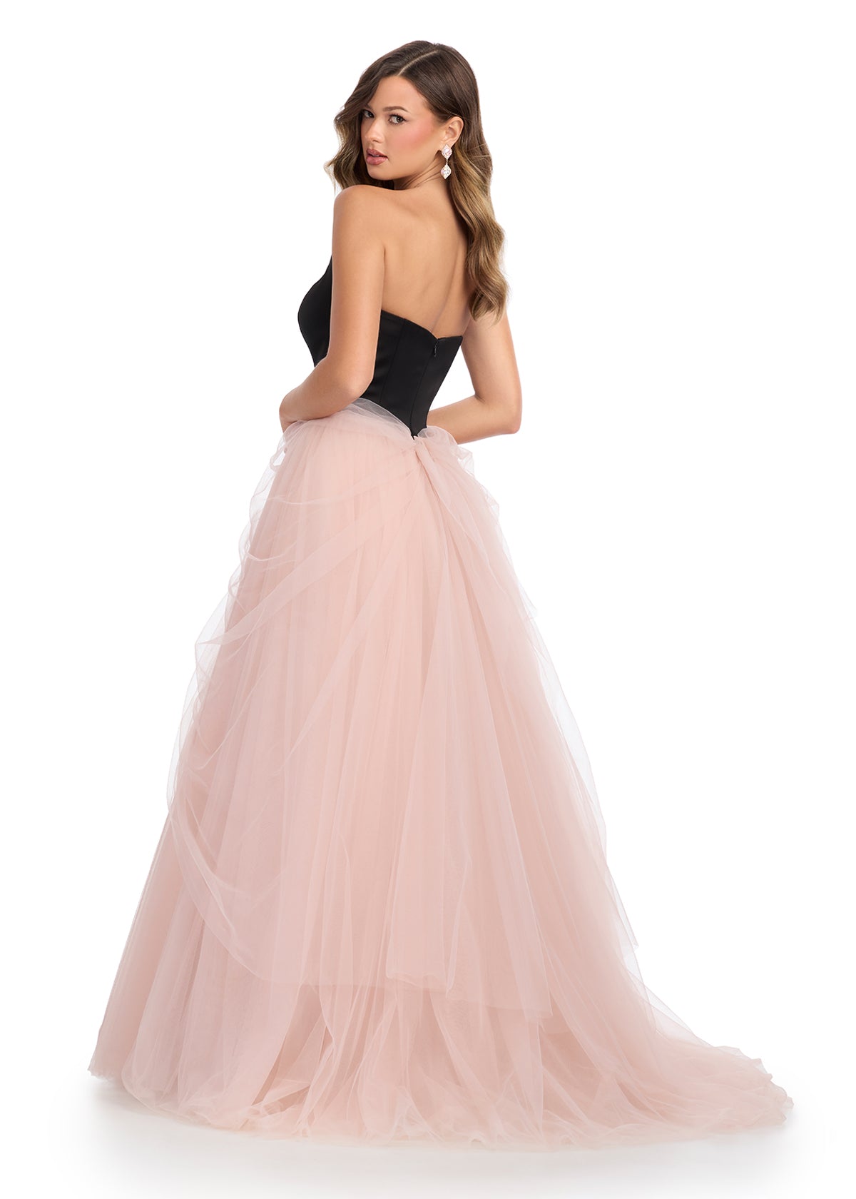 Expertly crafted for a flawless silhouette, the Ashley Lauren 11984 dress features a Satin V neck, A Line cut, and Tulle draping for a stunning A line prom dress. The exquisite ballgown design adds elegance to your look, making it perfect for pageants.&nbsp;Bold and fabulous! Turn heads in this striking strapless ball gown. Featuring a satin bodice, sweetheart neckline and draping tulle skirt, this gown certainly has our attention!