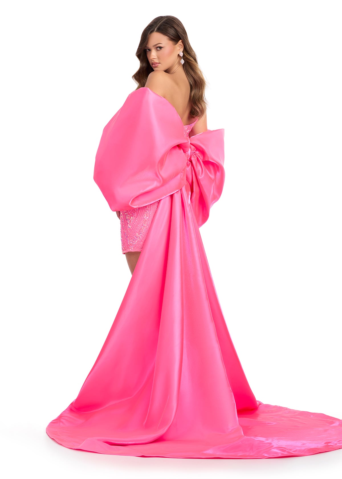 Add a touch of glamour to your formal attire with the Ashley Lauren 12007 Oversize Bow Cape. Made of luxurious satin shimmer fabric, this off the shoulder accessory features an oversized bow that will make a statement. Perfect for special occasions, stand out with this elegant cape.&nbsp;The bigger the bow, the better! This cape is the perfect accessory to add to your wardrobe. Whether you're looking to make a statement at prom or wow the judges on stage, this accessory is a must have!