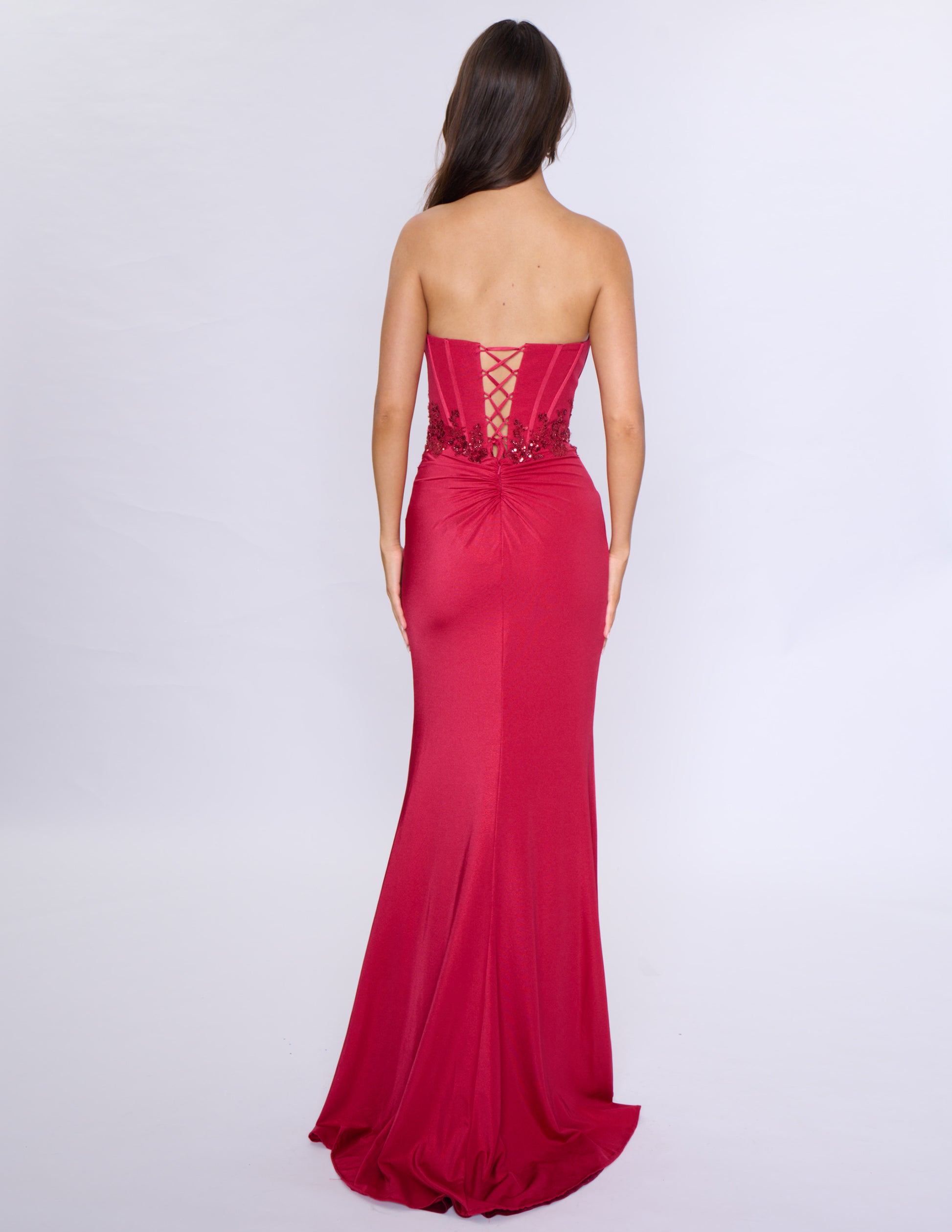 Elevate your elegance with the Nina Canacci 3274 Prom Dress. This stunning sequin corset strapless gown is designed to fit perfectly and enhance your figure. With a high slit and formal evening design, you'll be ready to make a statement at any special occasion. Exude confidence and sophistication with this exquisite dress.

Sizes: 0-18

&nbsp;Colors: Emerald, Burgundy, Black