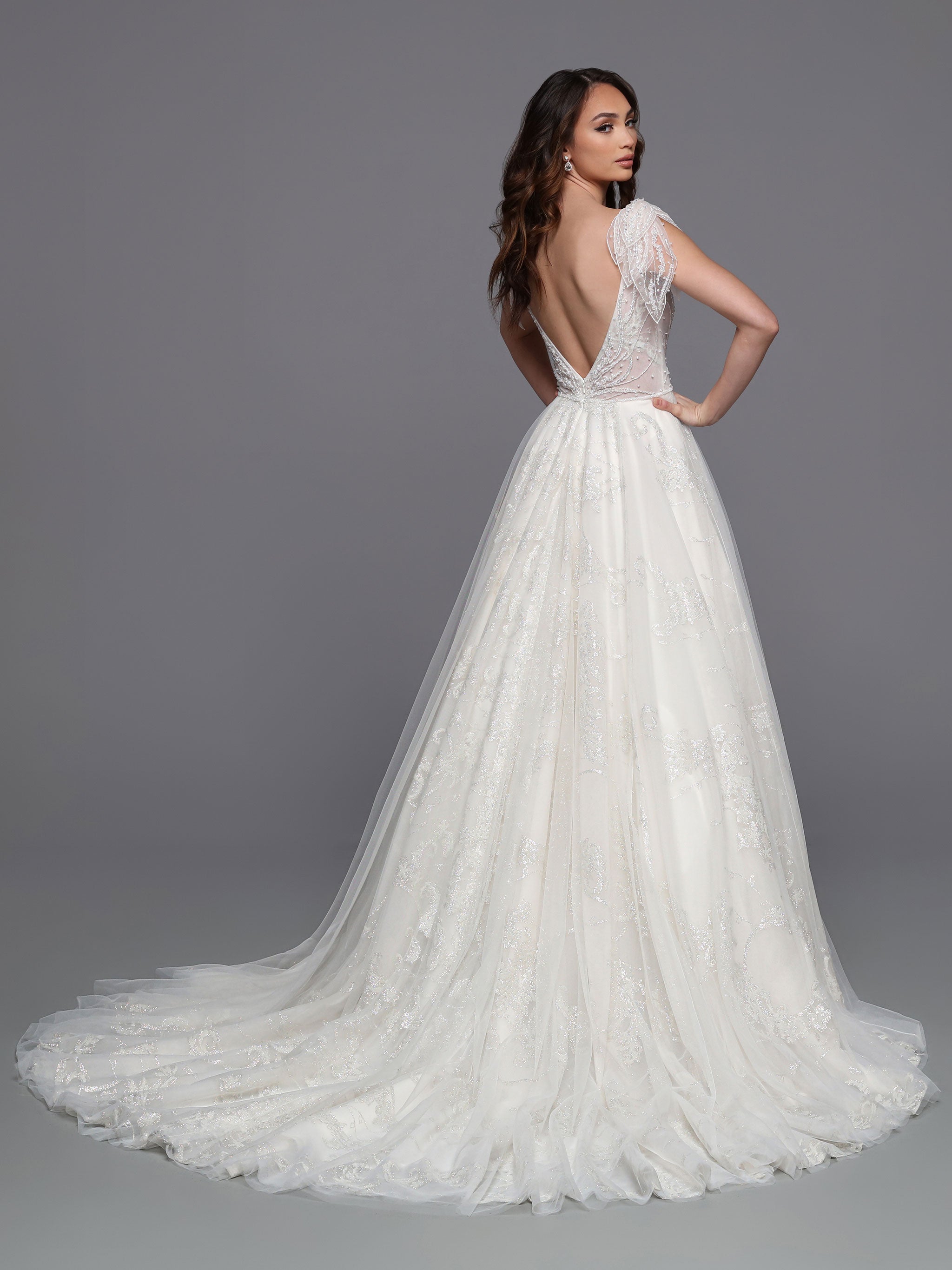 Davinci Bridal – Glass Slipper Formals