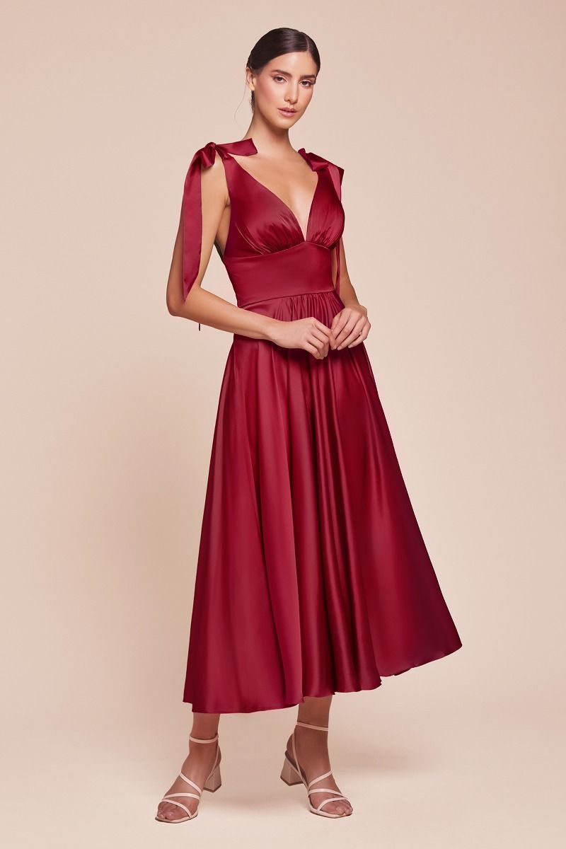 Ladivine-7499_burgundy_bridesmaids-dress-front