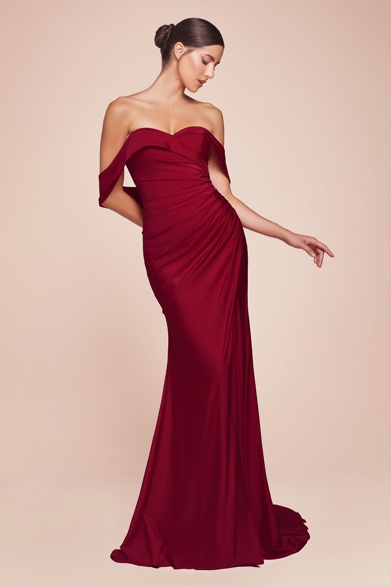 Ladivine CD790 Bridesmaids Dress &nbsp;This fitted dress features a sweetheart off-the-shoulder neckline, a flattering pleated waistline, and a chic leg slit. Crafted from stretch spandex satin, it hugs your curves while offering comfortable movement. Ideal for bridesmaids, wedding guests, or formal events, this dress effortlessly blends elegance with a modern fit.