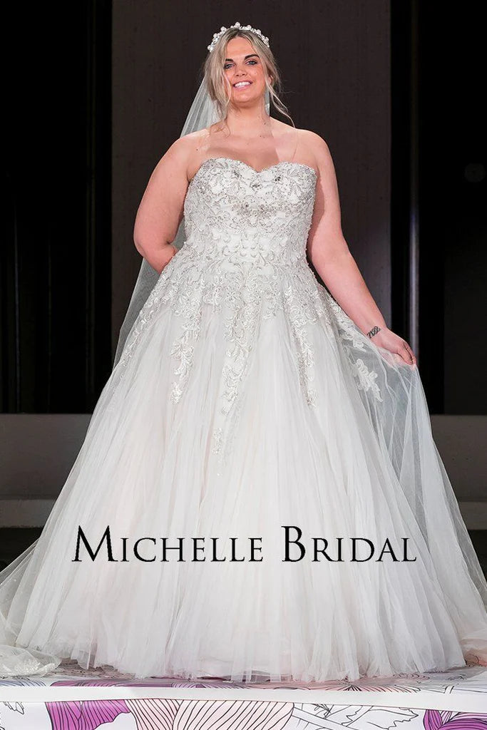 sweetheart ball gown wedding dress plus size