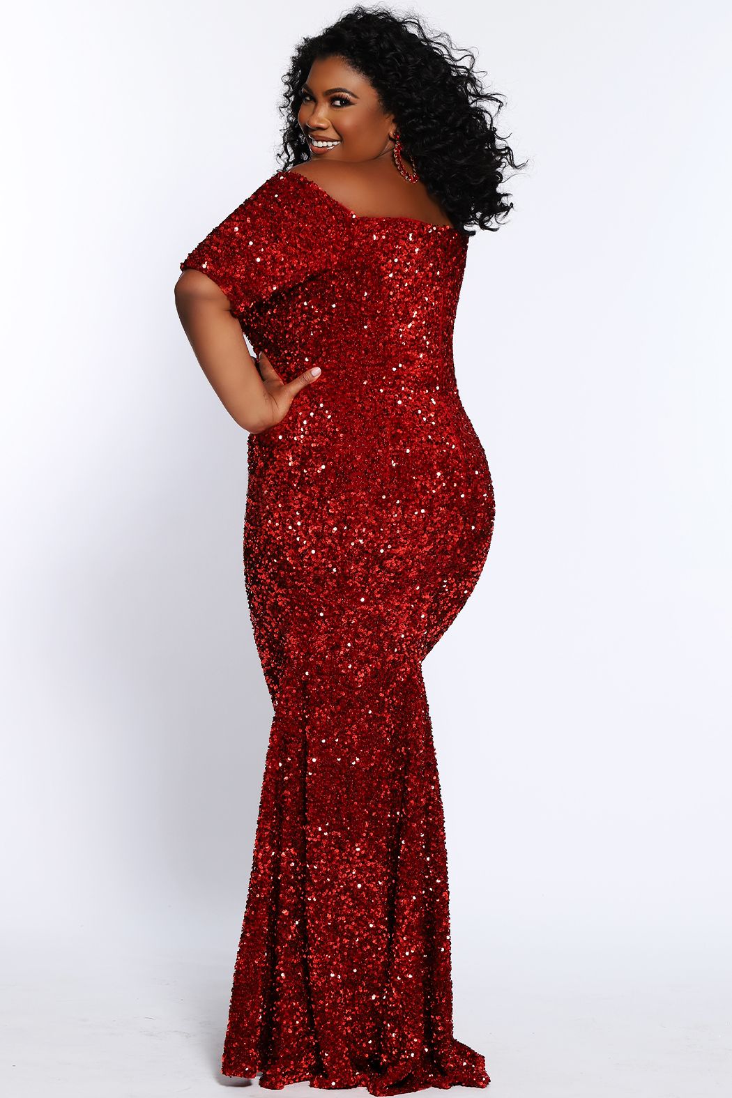 Cherry red 2024 prom dress