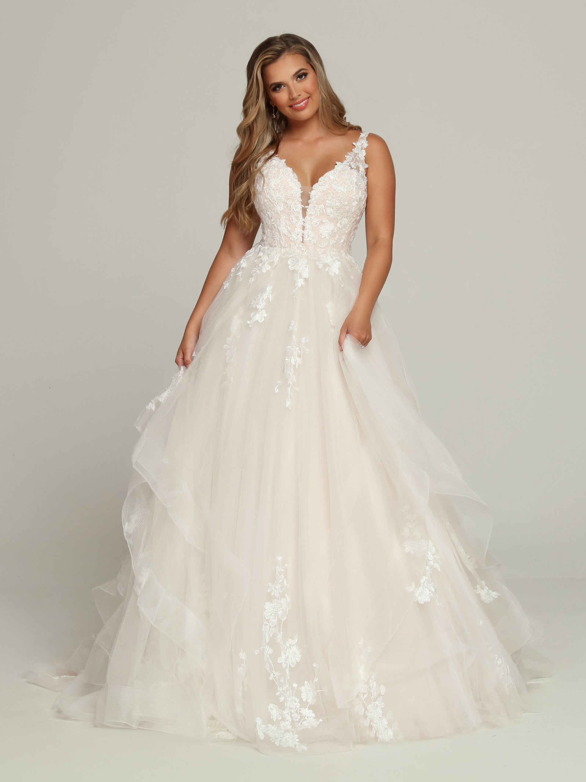 Nilla Cream Lace A-Line Gown