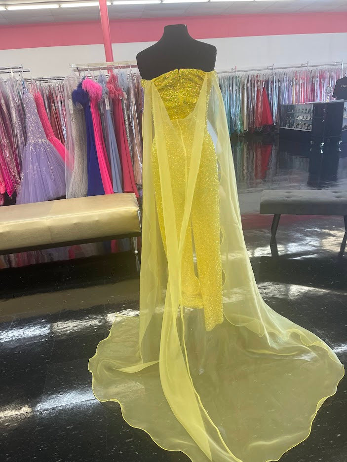Marc Defang 8046 Size 4 Yellow Sequin Velvet Jumpsuit Fun Fashion off the  shoulder cape