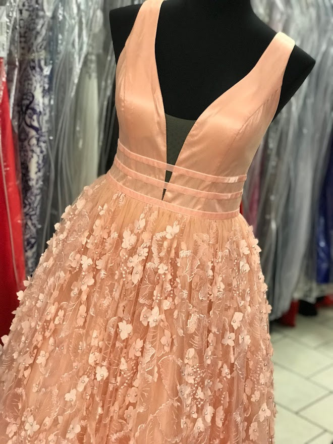 Allie Blu 6101 size 10 Peach floral applique prom dress Ballgown