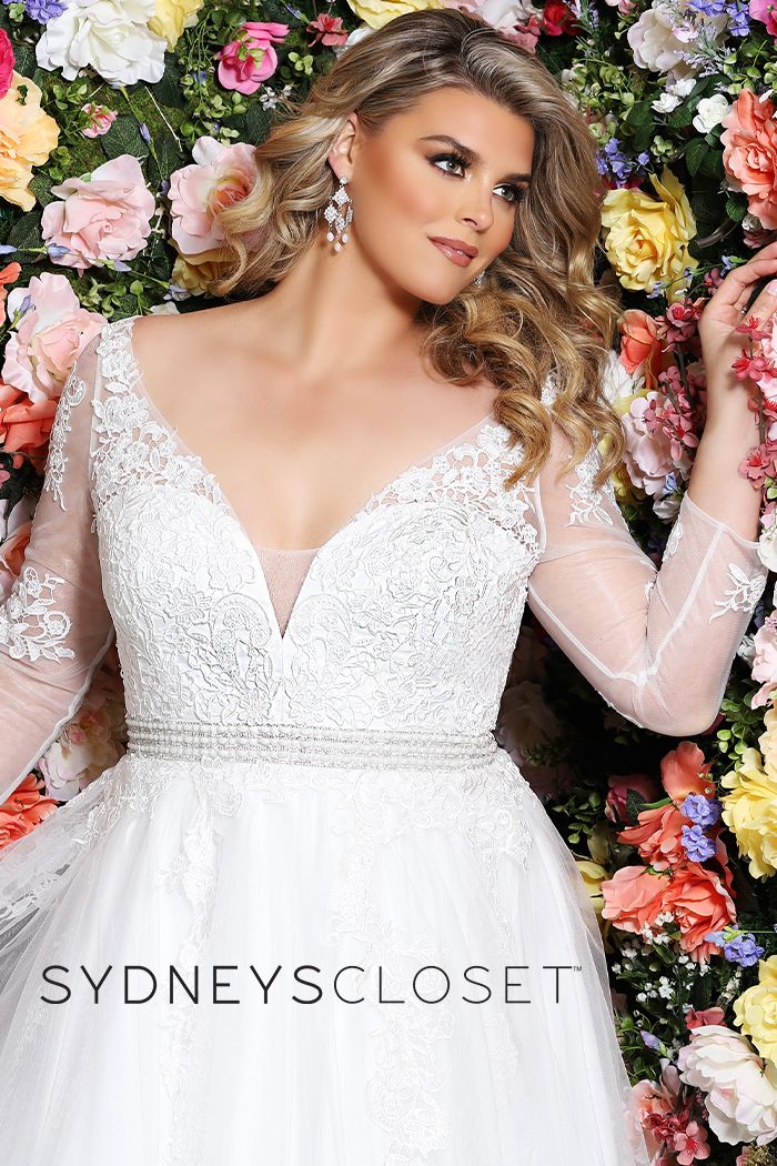 Sydney's Closet SC5234 Size 14 & 24 Wedding Dress V Neckline Long
