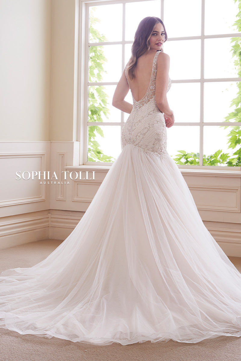 Sophia Tolli 21811 Size 14 Backless Beaded Fit & Flare Wedding Dress Bridal  Gown